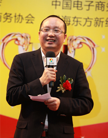 全國(guó)十大牛商代表酒仙網(wǎng)董事長(zhǎng)郝鴻峰