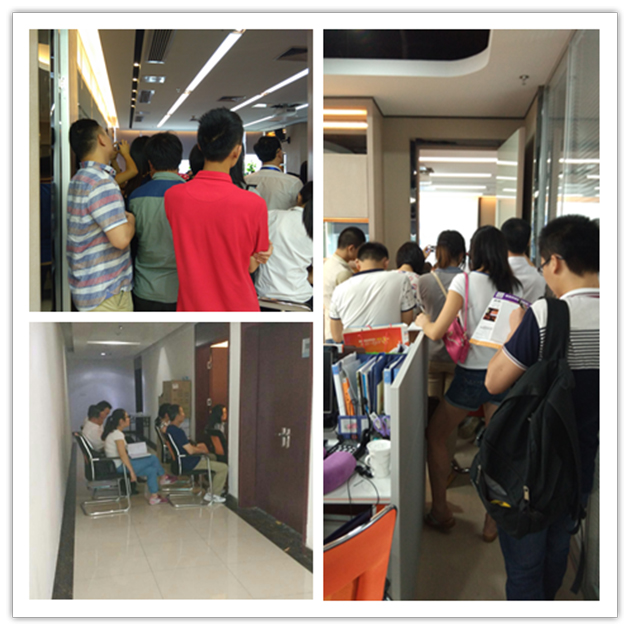 現(xiàn)場爆棚,客戶站在門口、坐在通道聽課